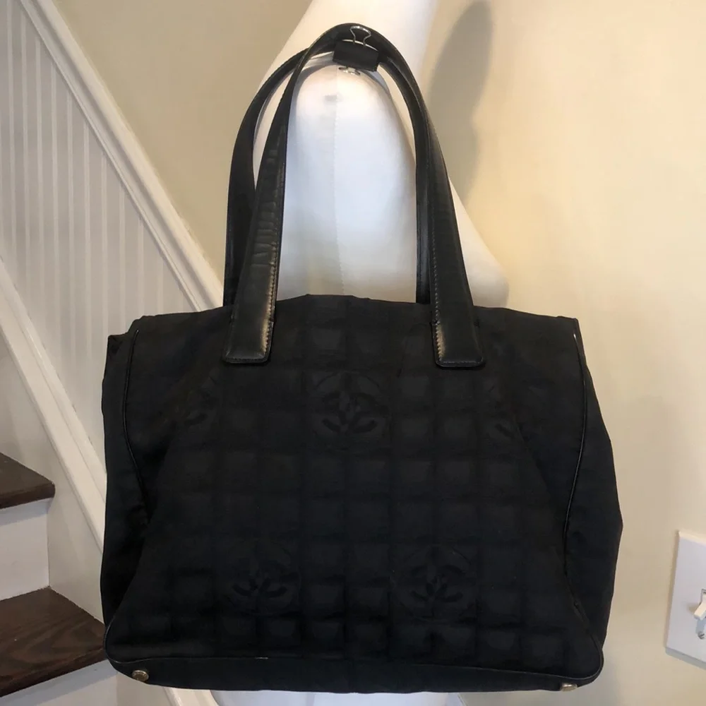 CHANEL Black Leather and Black Canvas Traveline Shoulder Bag AUTHENTIC